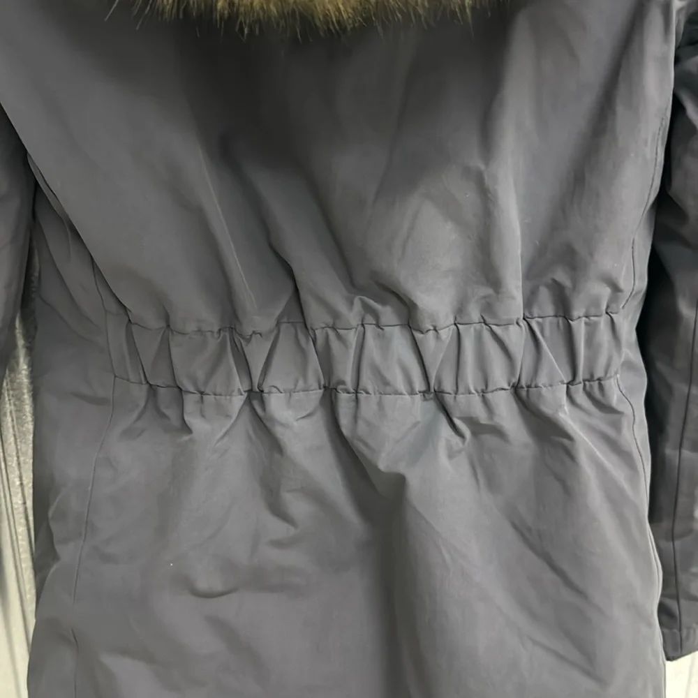 North face - Picture 13 of 16